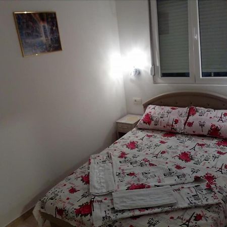 Apartmani M&V 수토모레 외부 사진