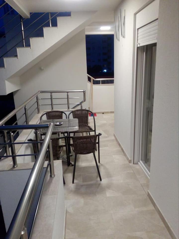 Apartmani M&V 수토모레 외부 사진